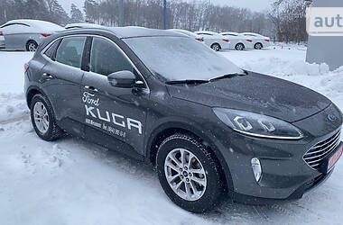 Ford Kuga  2020