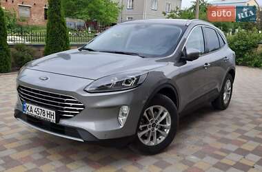 Ford Kuga  2021