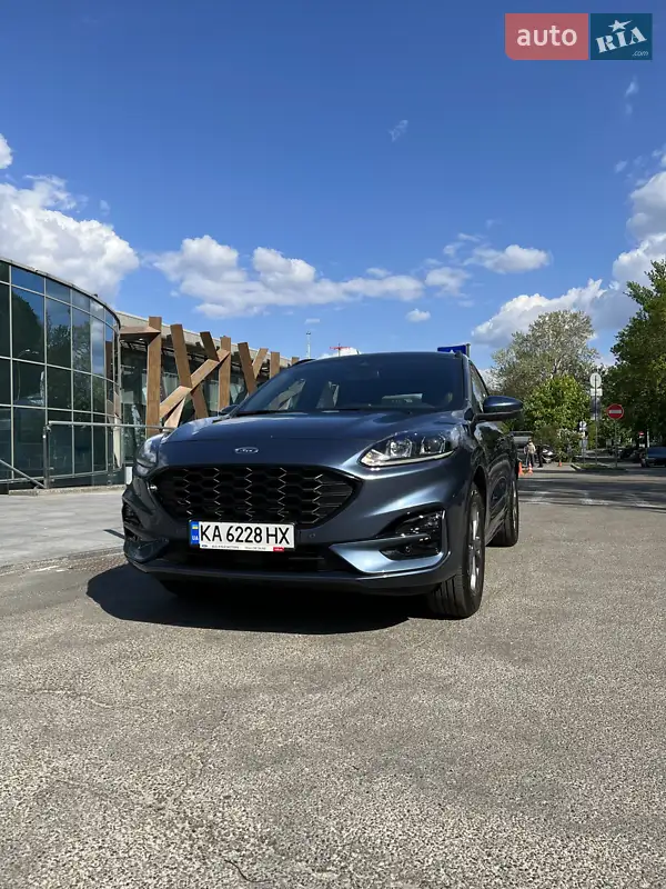 Ford Kuga 2021
