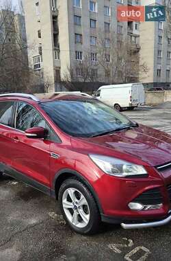 Ford Kuga  2015