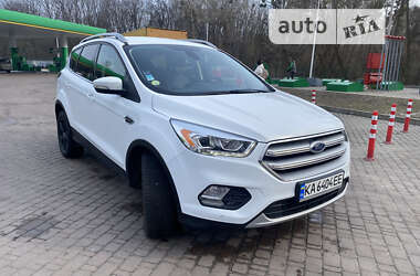 Ford Kuga  2016