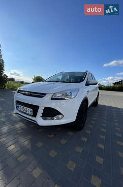 Ford Kuga  2014