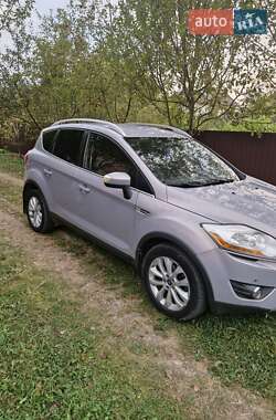Ford Kuga  2012