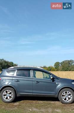 Ford Kuga  2010