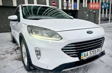Ford Kuga  2020