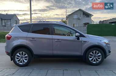 Ford Kuga  2011