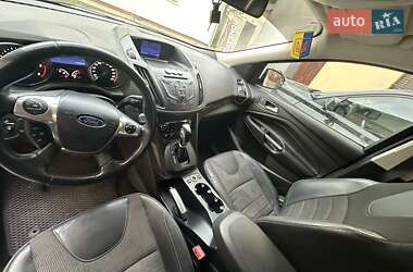 Ford Kuga  2013