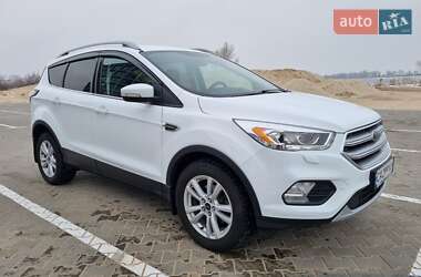 Ford Kuga  2016