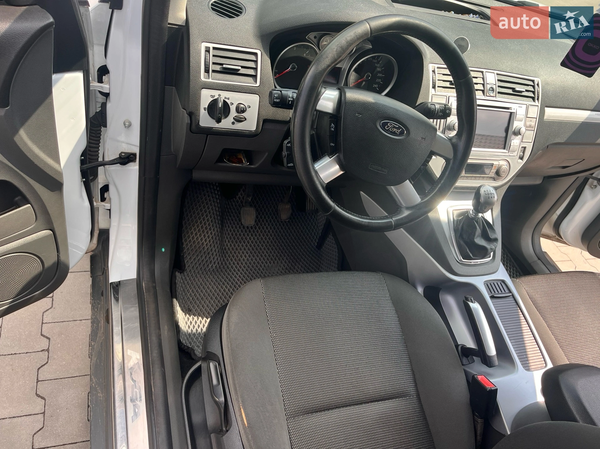 Ford Kuga 2012 VIN WF0RXXGCDRCC24664 фото оголошення 5 з 12