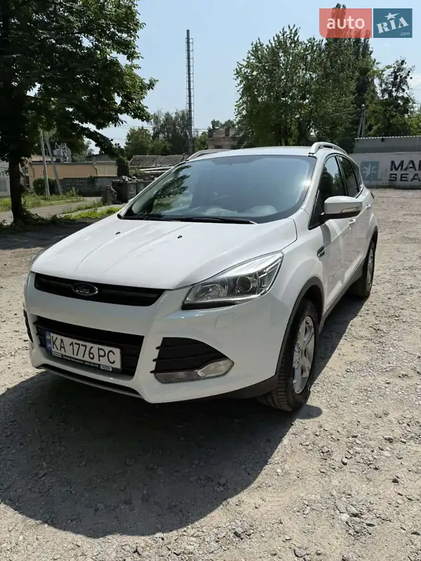 Ford Kuga 2015