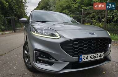 Ford Kuga 2021