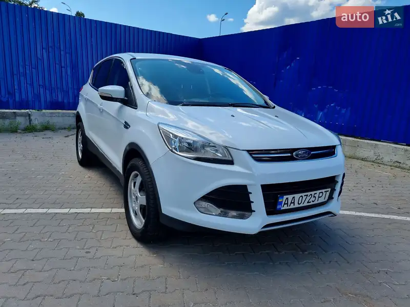 Ford Kuga 2016