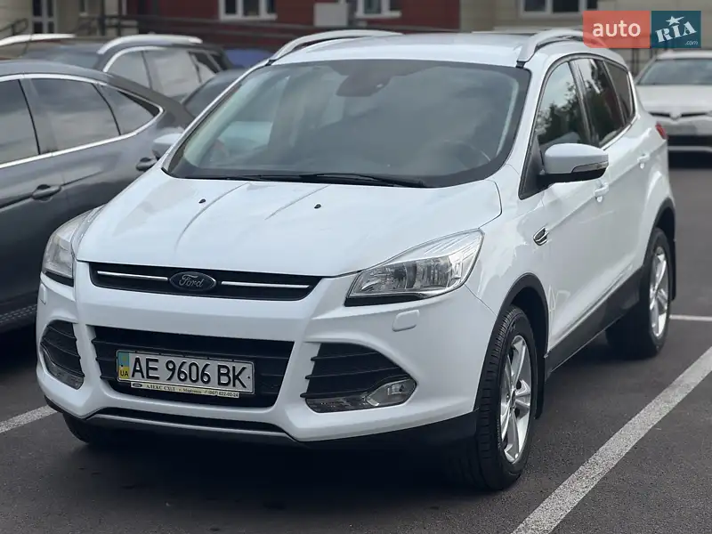 Ford Kuga 2016