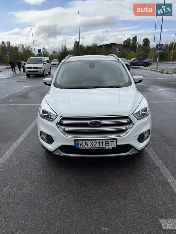 Ford Kuga 2019