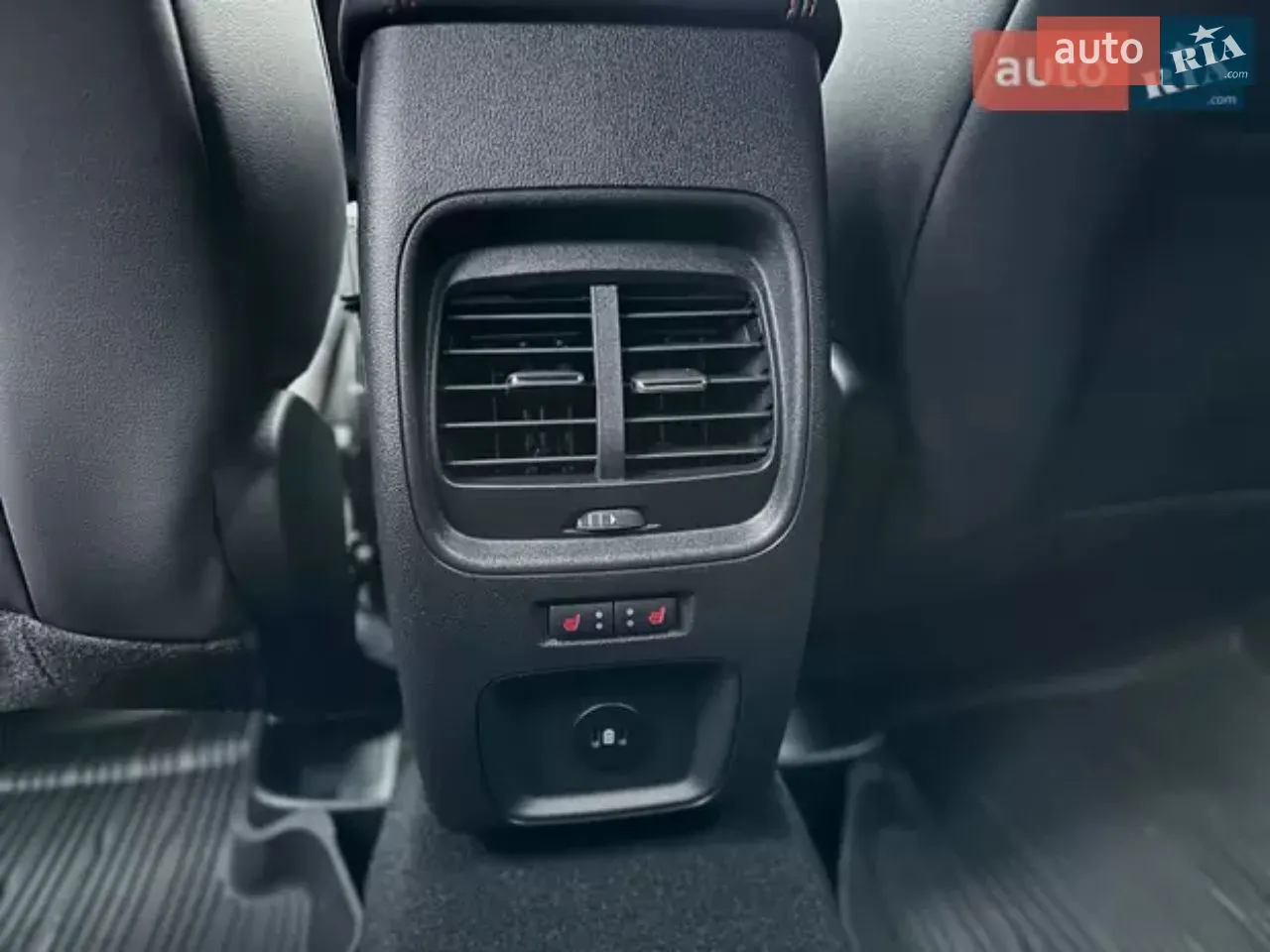 2025 Ford Kuga - мініатюра 5