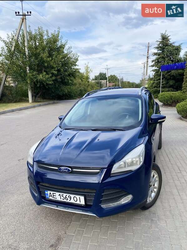 Внедорожник / Кроссовер Ford Kuga