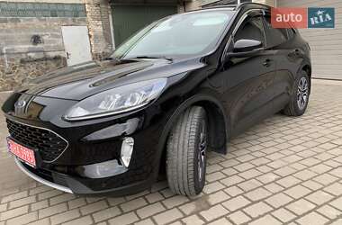 Ford Kuga 2021
