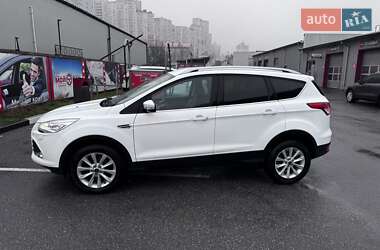 Ford Kuga 2015