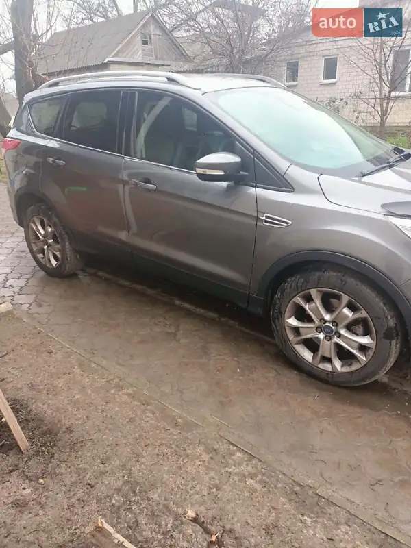 Ford Kuga 2014