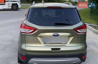 Ford Kuga  2013