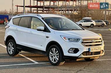 Ford Kuga  2016
