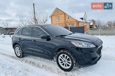 Ford Kuga  2021