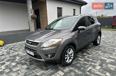 Ford Kuga  2012