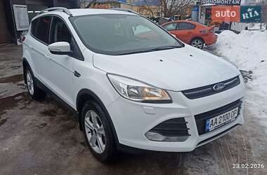 Ford Kuga  2015