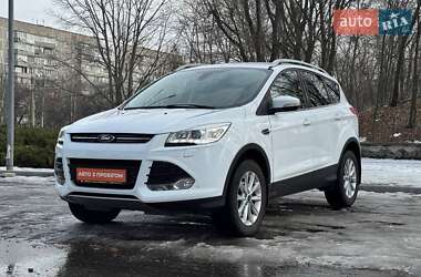 Ford Kuga  2015