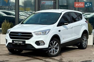 Ford Kuga 2017
