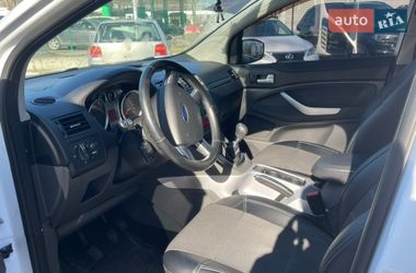 Ford Kuga  2012