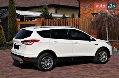 Ford Kuga  2014