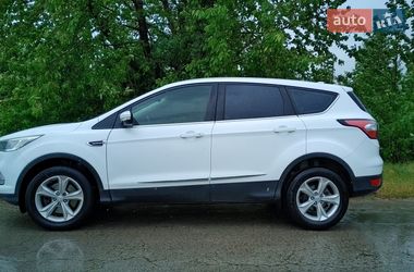 Ford Kuga 2017