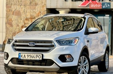 Ford Kuga  2016