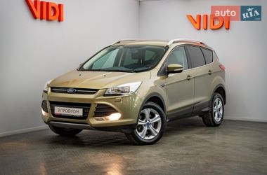 Ford Kuga 2015