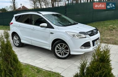 Ford Kuga  2015