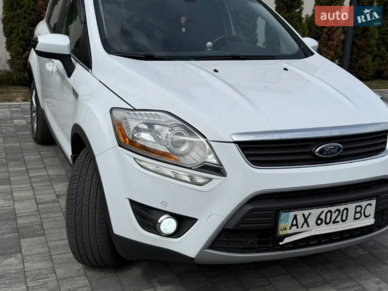Ford Kuga 2011