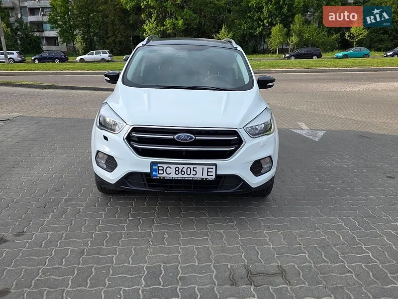 Ford Kuga 2017
