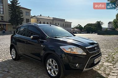Ford Kuga  2010