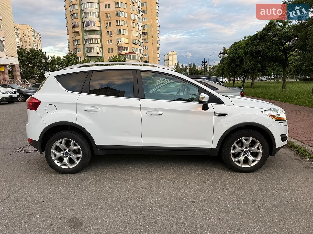 2012 Ford Kuga - мініатюра 3