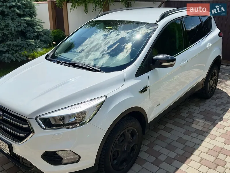 Ford Kuga 2017