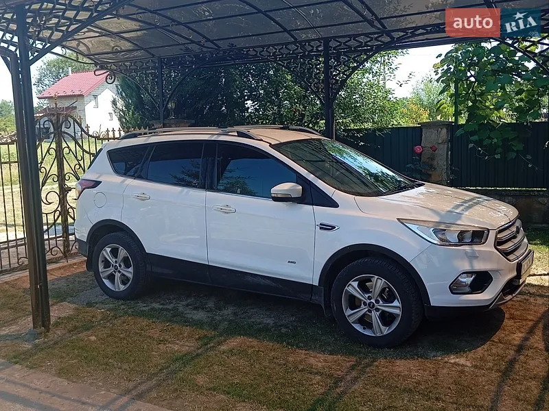 Ford Kuga 2017