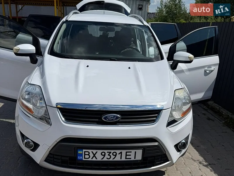 Ford Kuga 2011