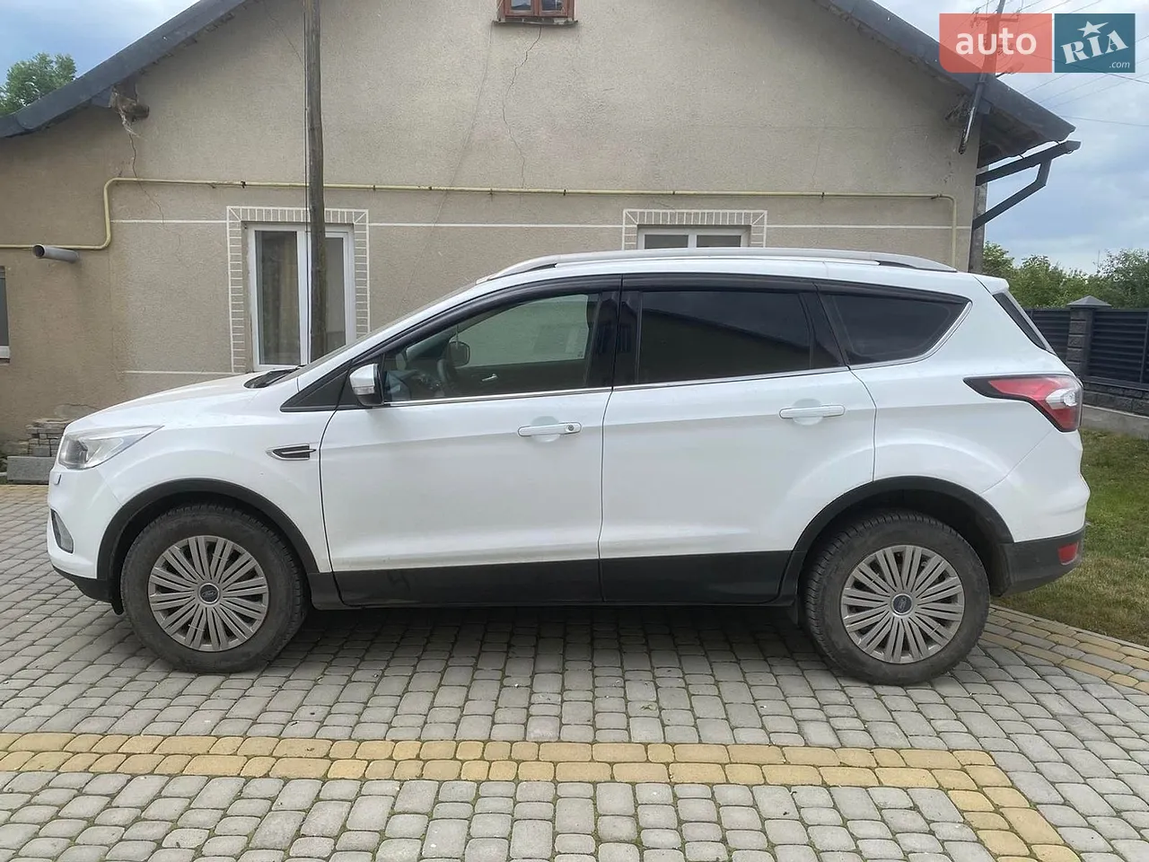 2019 Ford Kuga - мініатюра 3