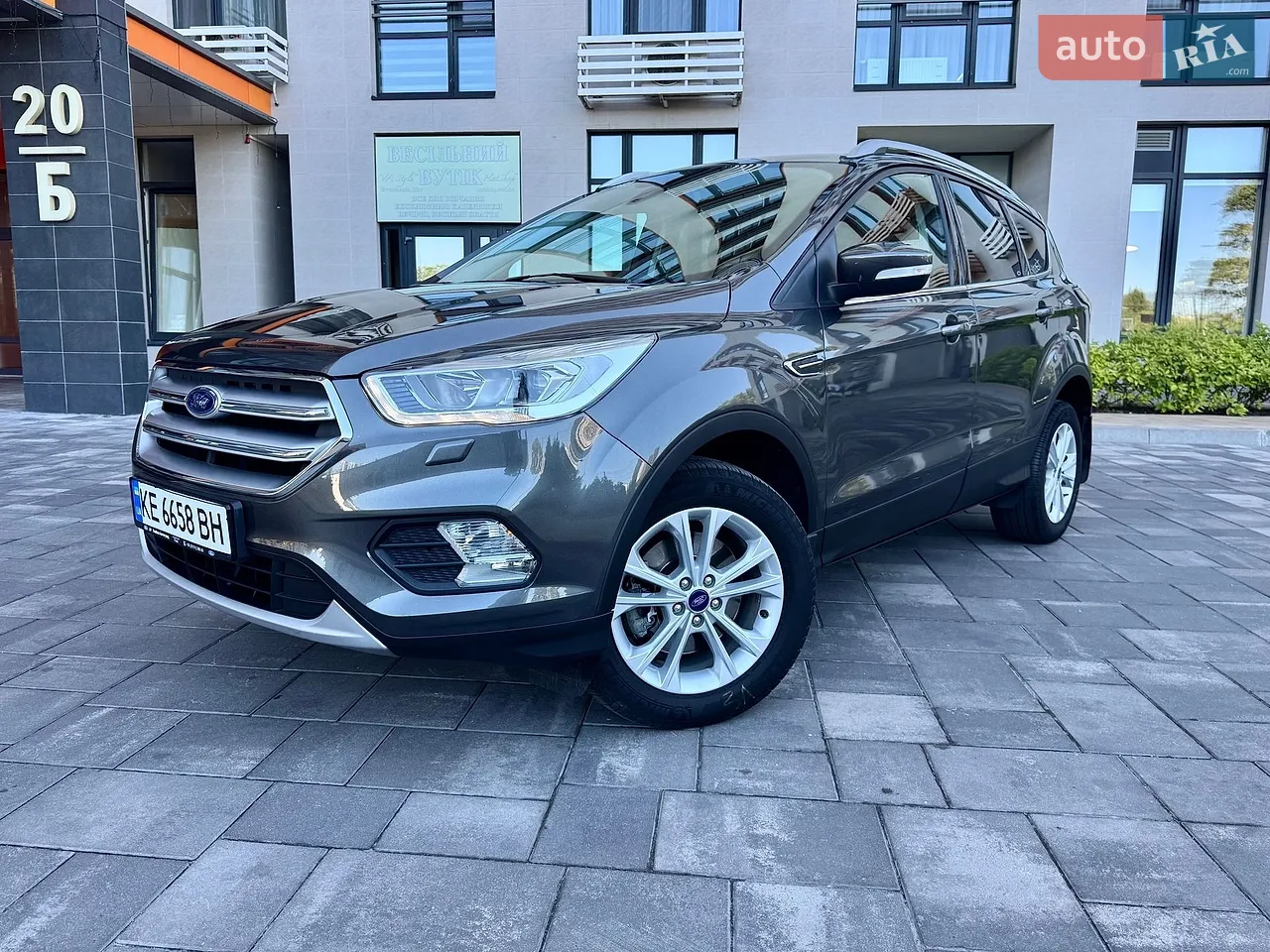 2019 Ford Kuga - фото 1