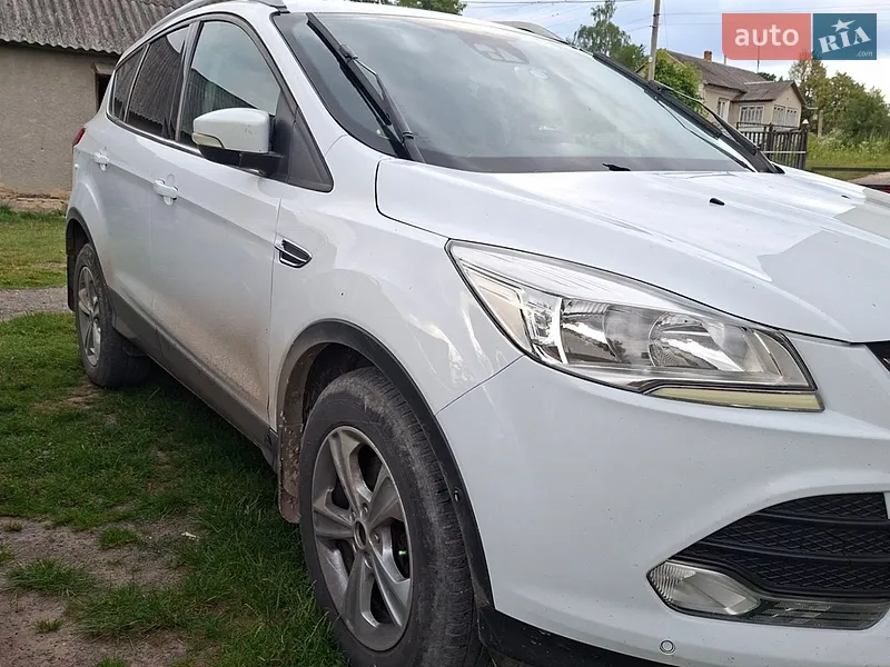 Ford Kuga 2015