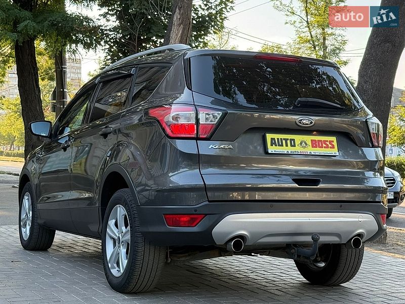 Внедорожник / Кроссовер Ford Kuga 2019 в Николаеве