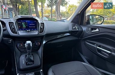 Внедорожник / Кроссовер Ford Kuga 2019 в Николаеве