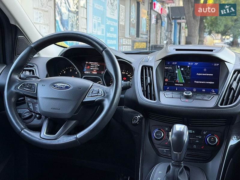 Внедорожник / Кроссовер Ford Kuga 2019 в Николаеве