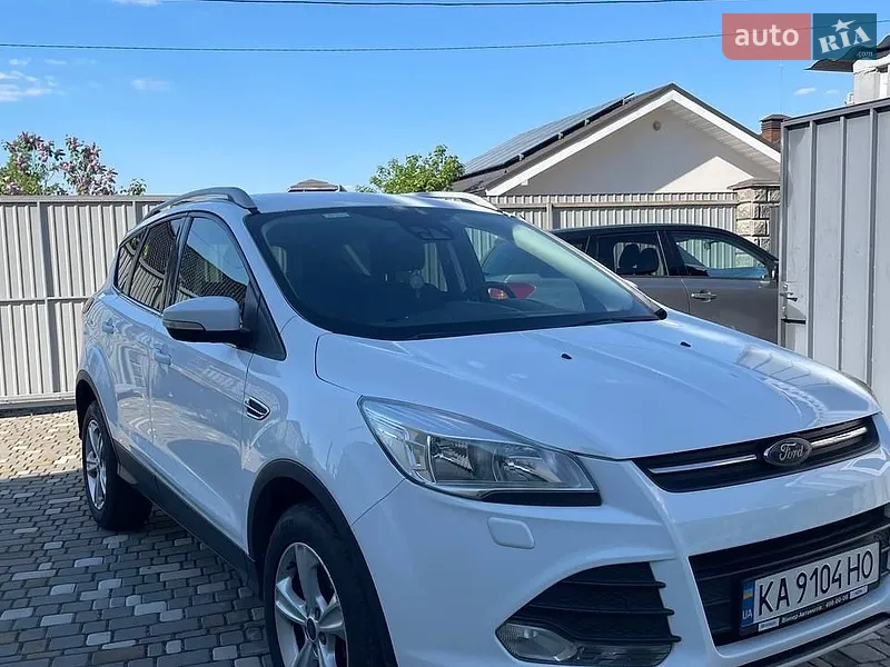 Ford Kuga 2016